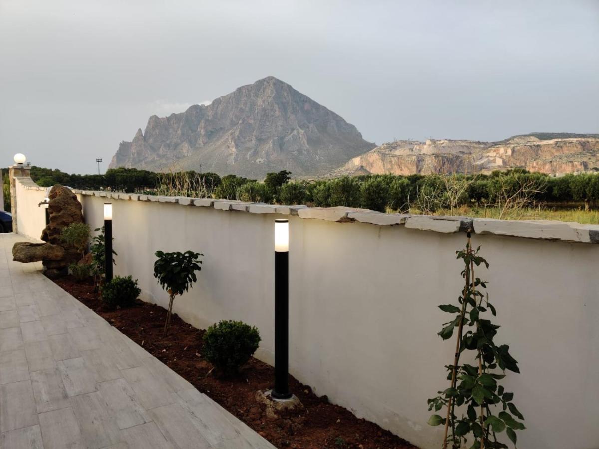 Bed and Breakfast Dove Sorge Il Sole Кустоначи Экстерьер фото